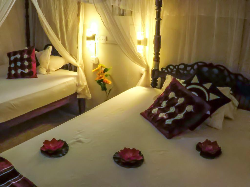 Wijenayake'S - Beach Haven Guest House - Galle Fort Eksteriør billede
