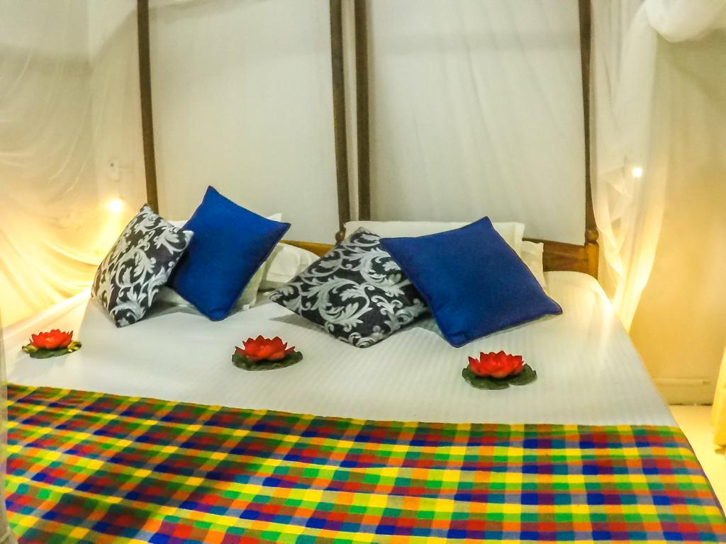 Wijenayake'S - Beach Haven Guest House - Galle Fort Eksteriør billede