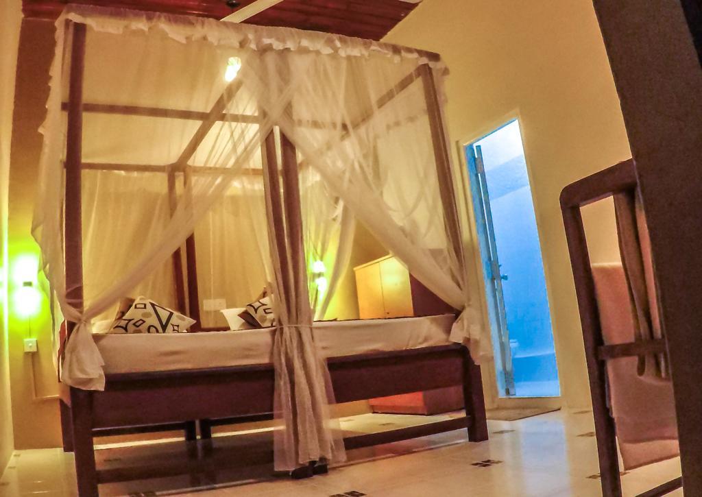 Wijenayake'S - Beach Haven Guest House - Galle Fort Eksteriør billede