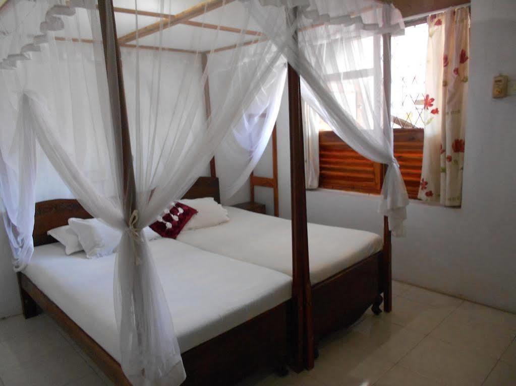 Wijenayake'S - Beach Haven Guest House - Galle Fort Eksteriør billede