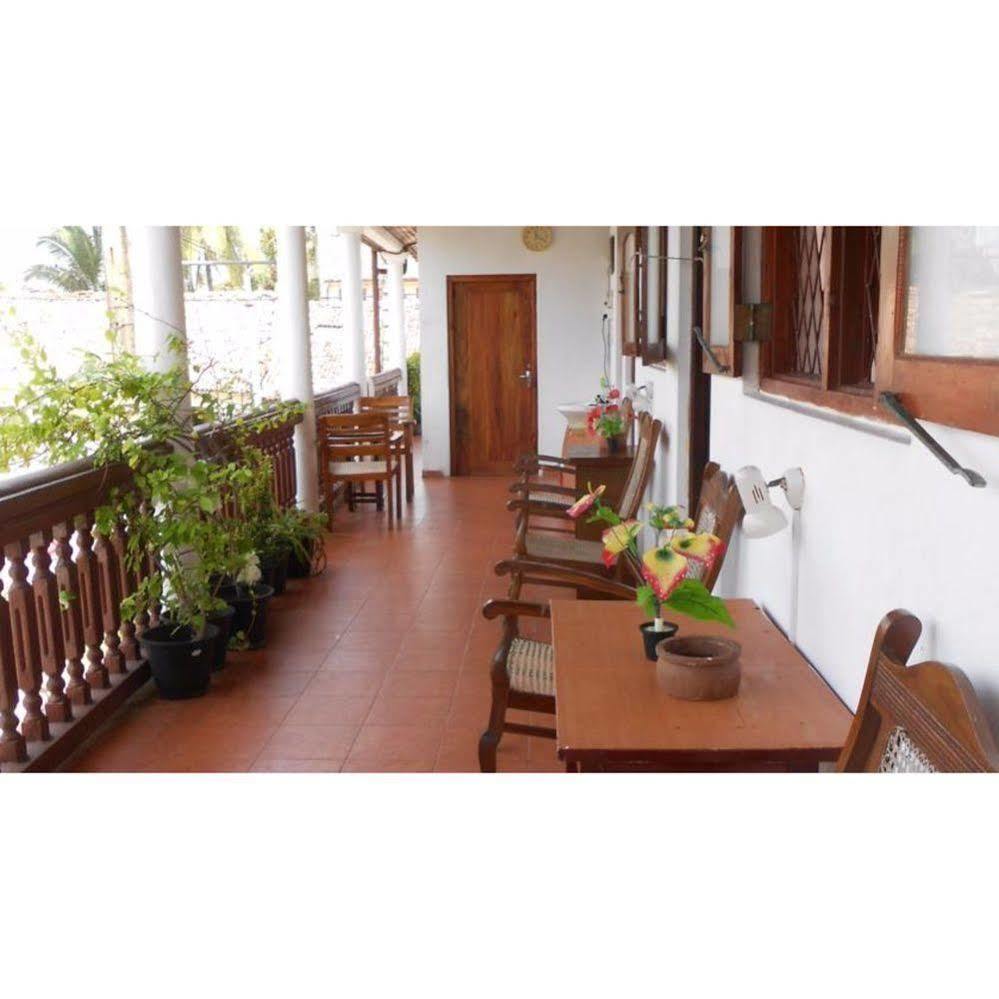 Wijenayake'S - Beach Haven Guest House - Galle Fort Eksteriør billede